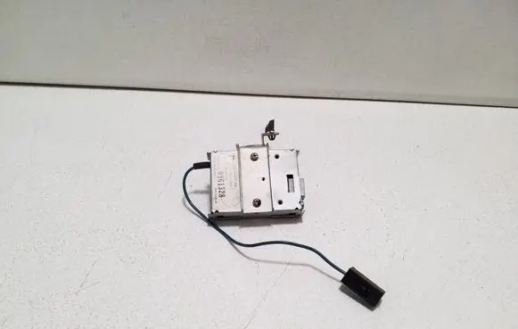Nissan Pathfinder R51 Aerial antenna amplifier EN1165NA