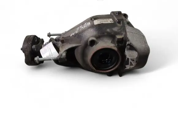 BMW 2 F22 F23 Rear differential 7603759