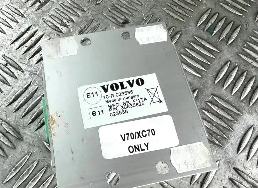 Volvo XC70 Navigation unit CD/DVD player 30635825