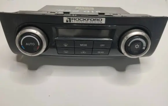 Mitsubishi Pajero Climate control unit 7820A133XA 1465705124
