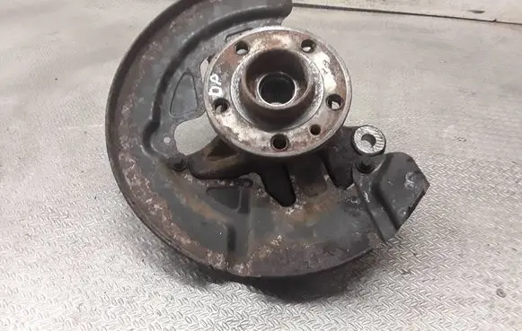 Volvo V70 Front wheel hub spindle knuckle 