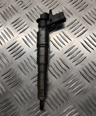 BMW 5 E60 E61 Fuel injector 0445115050