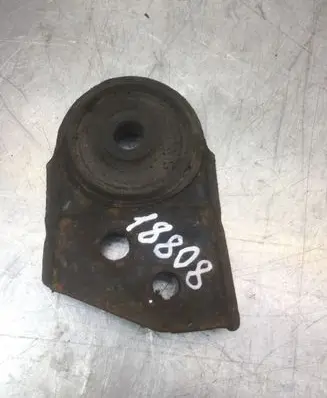 Chrysler Sebring (ST-22 - JR) Radiator mount bracket MR431435