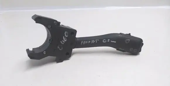 Volkswagen PASSAT B5.5 Wiper control stalk