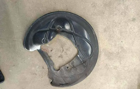 Audi Q7 4M Rear brake disc plate dust cover 
