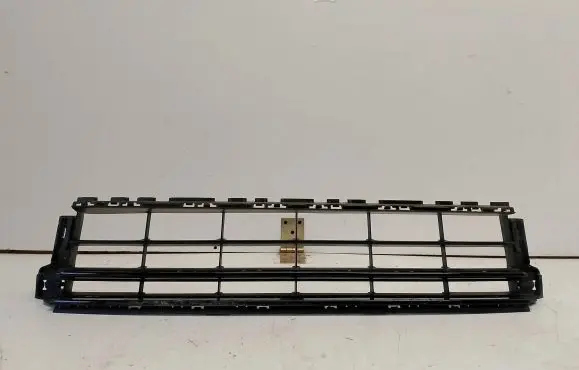Volkswagen PASSAT B8 Front bumper lower grill 3G0853677AJ