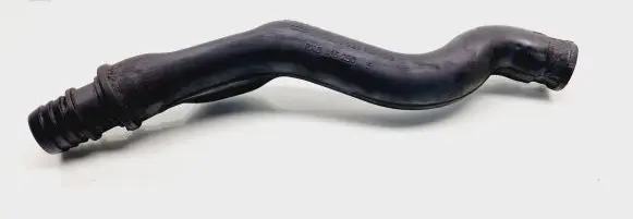 Volkswagen Golf III Breather hose/pipe 028103493Q PX0416250
