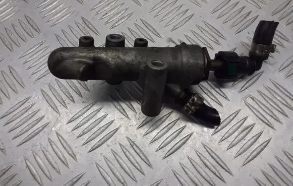 Alfa Romeo 159 Fuel distributor 55202754