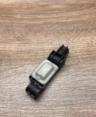 Audi A3 S3 8P Airbag deployment crash/impact sensor 4B0959643D 020486