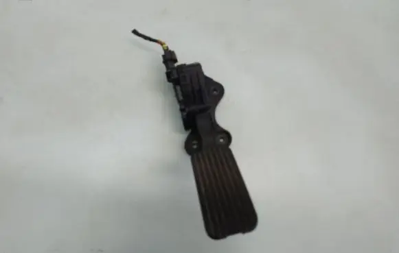 KIA Ceed Accelerator throttle pedal 080131J0930