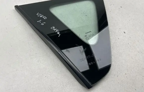 Toyota Verso Rear vent window glass 43R00097