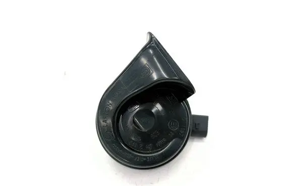 Volkswagen Jetta VI Horn signal 5C0951221B 5C0951206J