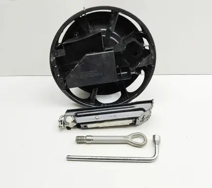 Mercedes-Benz CLS C218 X218 Lift Jack A2048980007 A2125800218