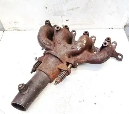 Ford Escort Exhaust manifold 928f943jb