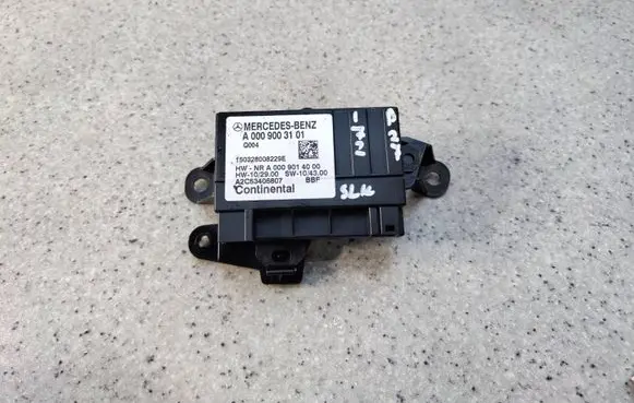 Mercedes-Benz SLK R172 Fuel injection pump control unit/module A0009003101AOP0955 A0009003101