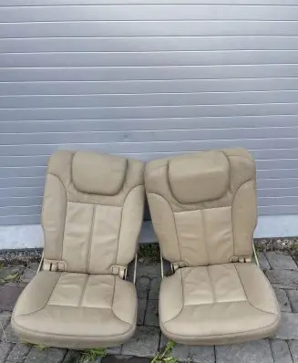 Mercedes-Benz ML W164 Second row seats A1648201942