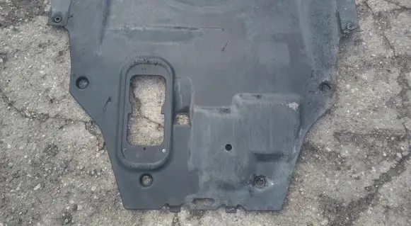 Mazda 6 Engine splash shield/under tray GS1056110