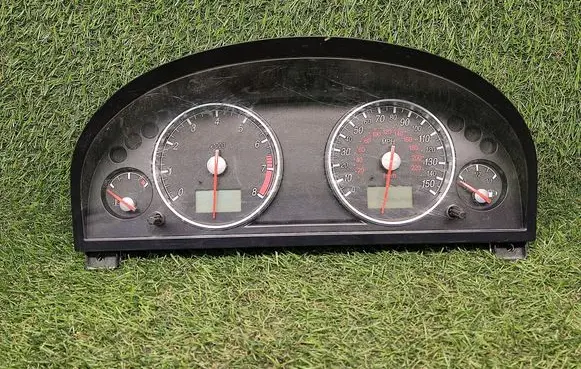 Ford Mondeo Mk III Speedometer (instrument cluster) 1S7F10849EJ