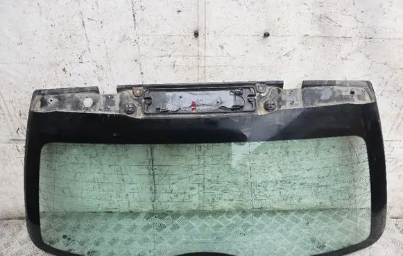 BMW 5 E60 E61 Rear windscreen/windshield window 7163460