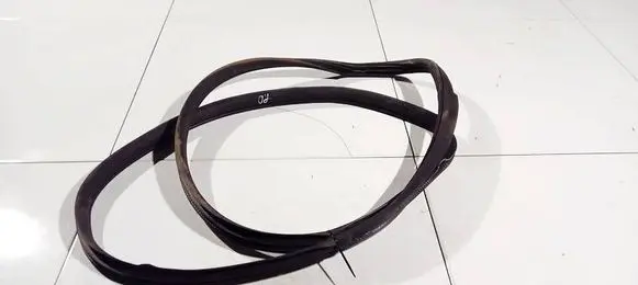 Mercedes-Benz R W251 Rubber seal front coupe door 