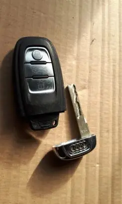 Audi Q5 SQ5 Ignition key/card 8T0959754D