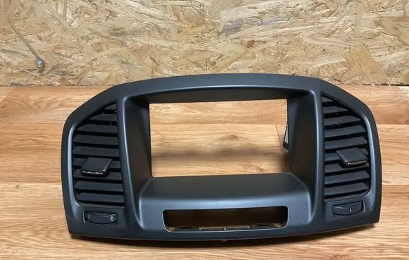 Opel Insignia A Dash center air vent grill 13274793