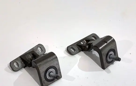 Audi Q8 Tailgate/trunk/boot hinge