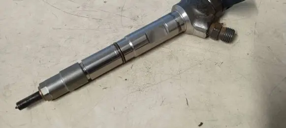 Audi A5 Sportback 8TA Fuel injector 04L130277AC