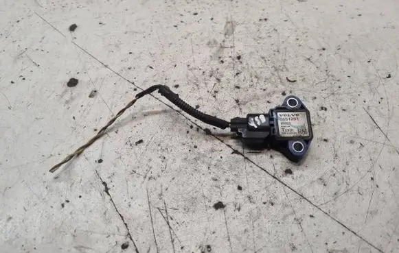 Volvo V50 Airbag deployment crash/impact sensor 8651201 MRSA5 8042A4