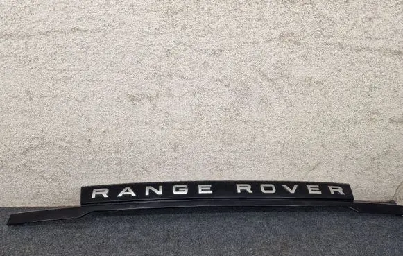 Land Rover Range Rover Evoque L551 Tailgate trim K8D2402A30A