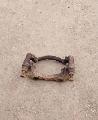 Volkswagen Vento Front Brake Caliper Pad/Carrier 