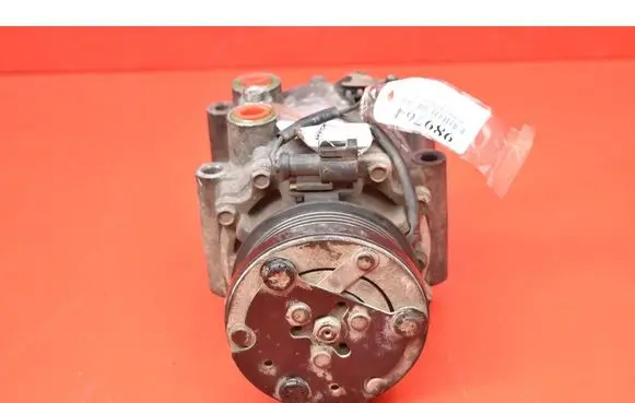 Ford Focus Air conditioning (A/C) compressor (pump) RFXS4H-19D647-AB