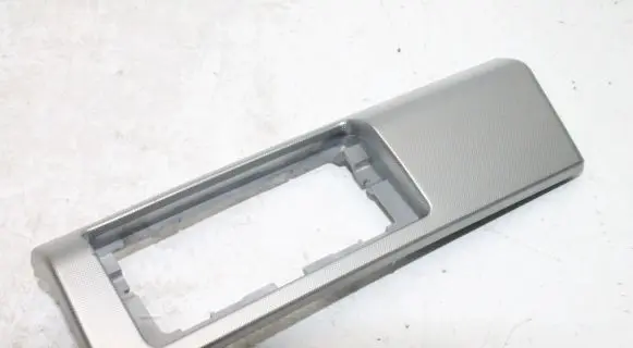 Land Rover Freelander 2 - LR2 Dashboard glove box trim