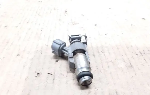 Peugeot 207 Fuel injector
