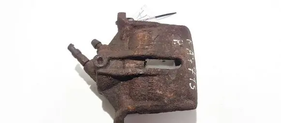 Ford Mondeo Mk III Front brake caliper