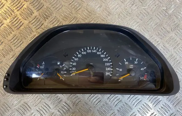 Mercedes-Benz E W210 Speedometer (instrument cluster) A2105402811 110080063002