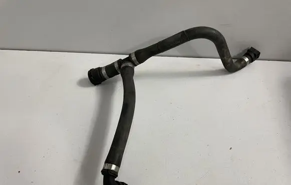 BMW 6 E63 E64 Engine coolant pipe/hose 7787456