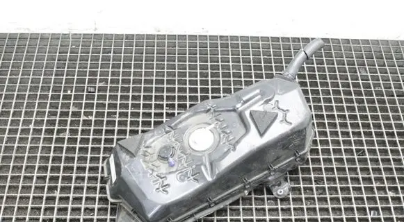 Jaguar XE AdBlue liquid reservoir JX735J228AD