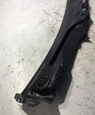 Mercedes-Benz E W213 Wiper trim A2138308703 A2138313400