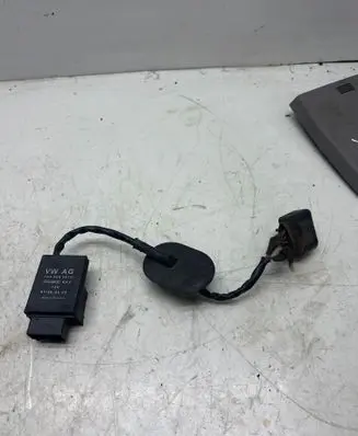 Audi A3 S3 8P Fuel injection pump control unit/module 1K0906093E 07260605