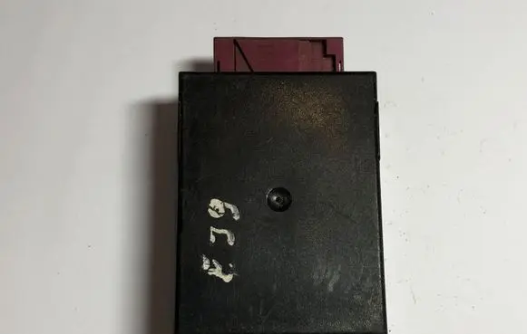 BMW 5 E39 Light module LCM 8375964 55892110