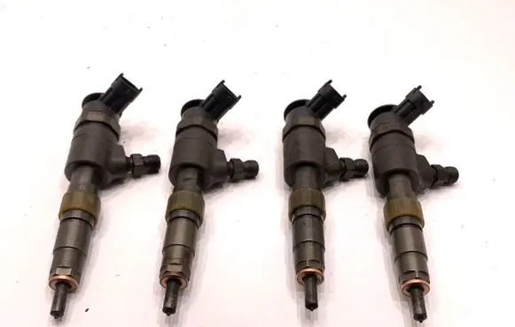 DS Automobiles 4 Fuel injectors set 0445110566