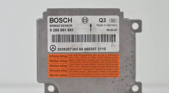 Mercedes-Benz C W203 Airbag control unit/module 2038207385 03820738 0285001881