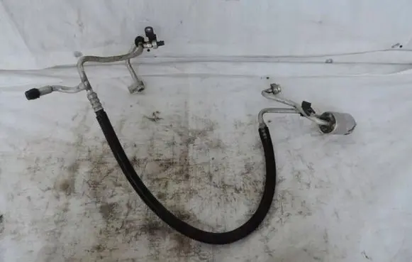 Ford Fusion II Air conditioning (A/C) pipe/hose DG9H19N601DB