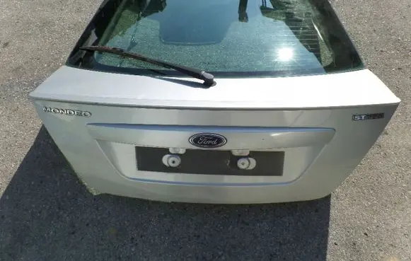 Ford Mondeo Mk III Tailgate/trunk/boot lid ST22060