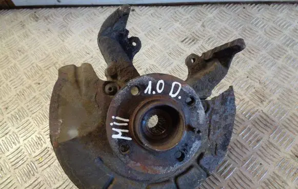 Seat Mii Front wheel hub 