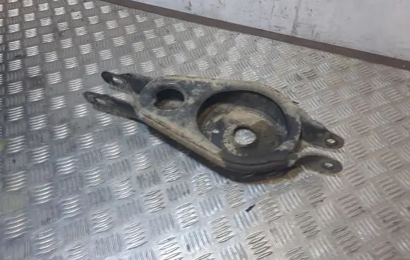 Chrysler Pacifica Rear upper control arm/wishbone