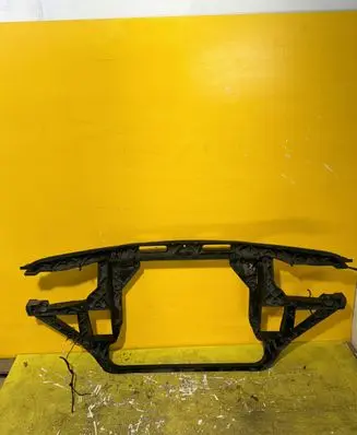 BMW X3 E83 Front piece kit 147KM