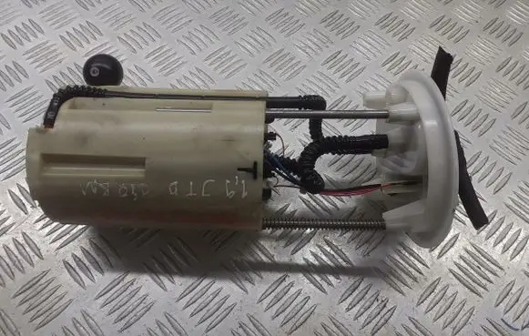 Alfa Romeo 156 Mechanical fuel pump 