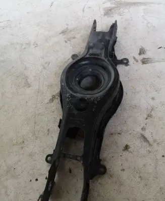 Chevrolet Camaro Rear upper control arm/wishbone 84382227 1778
